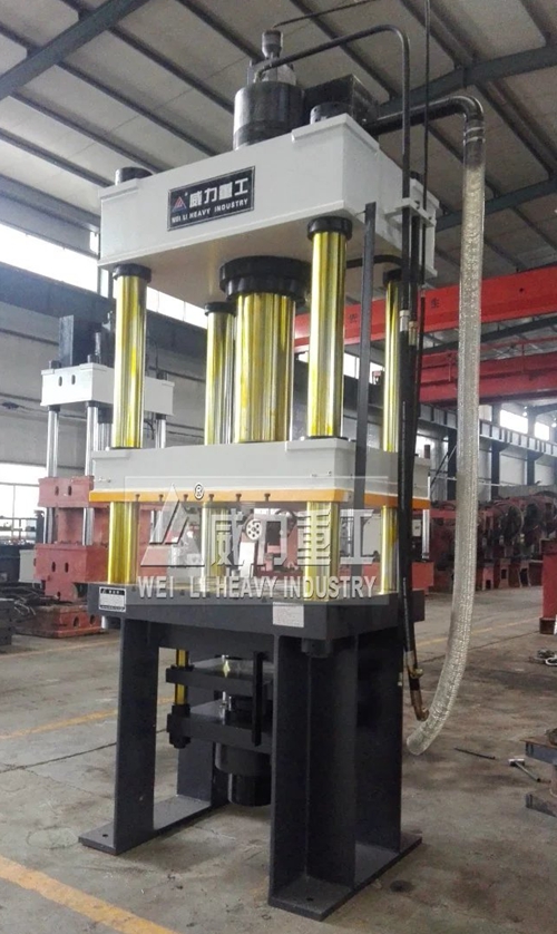 200噸液壓機(jī)