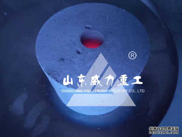 壓制成型的金屬塊樣件